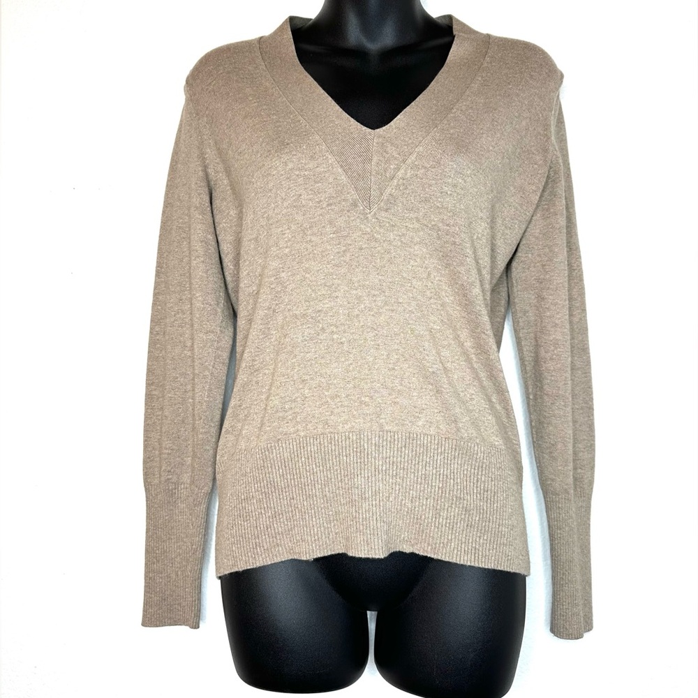 Banana Republic Womens V Neck Sweater S Tan Silk Cotton Cashmere Quiet Luxury